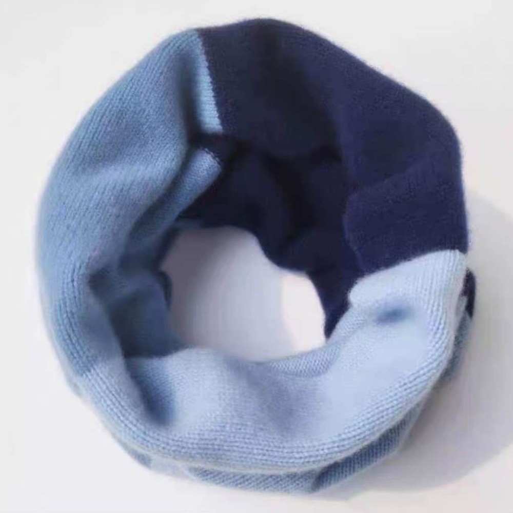Infinity Scarf Knit - Cachecol Infinito de Cores Combinadas, Tricotado,